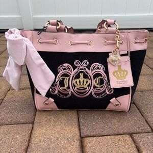 Juicy Couture Black Lovers Club Daydreamer Bag